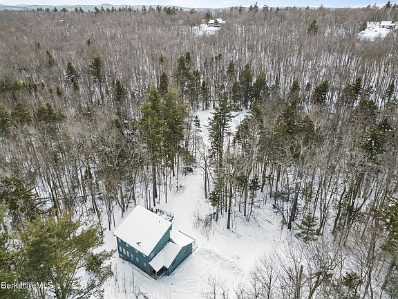 2nd image of 973 Fred Snow Rd