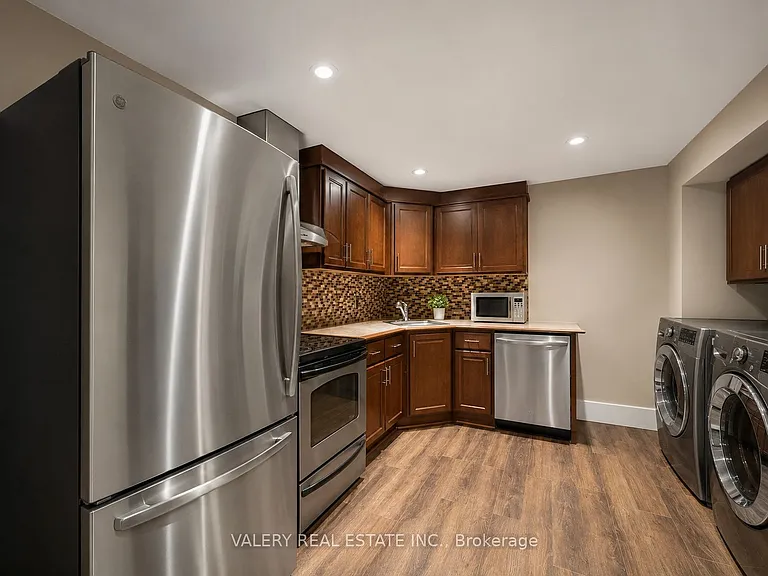 17 Southwinds Dr — Photo 8