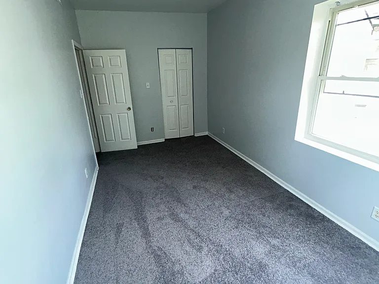 1853 S Springfield Ave #1 — Photo 5