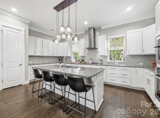 863 Academy St, Charlotte, NC 28205