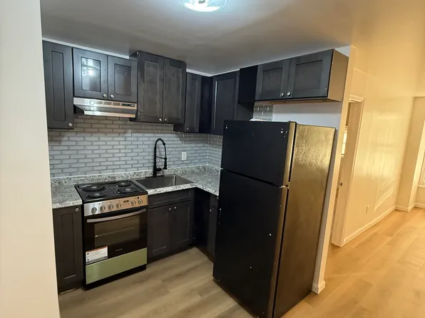 38 S 9th St APT 3, Allentown, PA 18102