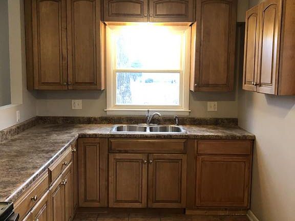 2nd image of 5692 Connecticut St