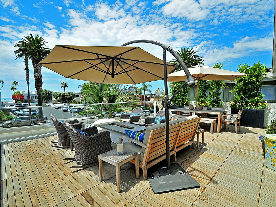 Deck w/ Ocean Views!