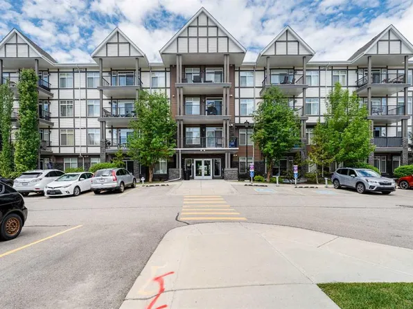 6703 S New Brighton Ave SE #103, Calgary, AB T2Z 5C8