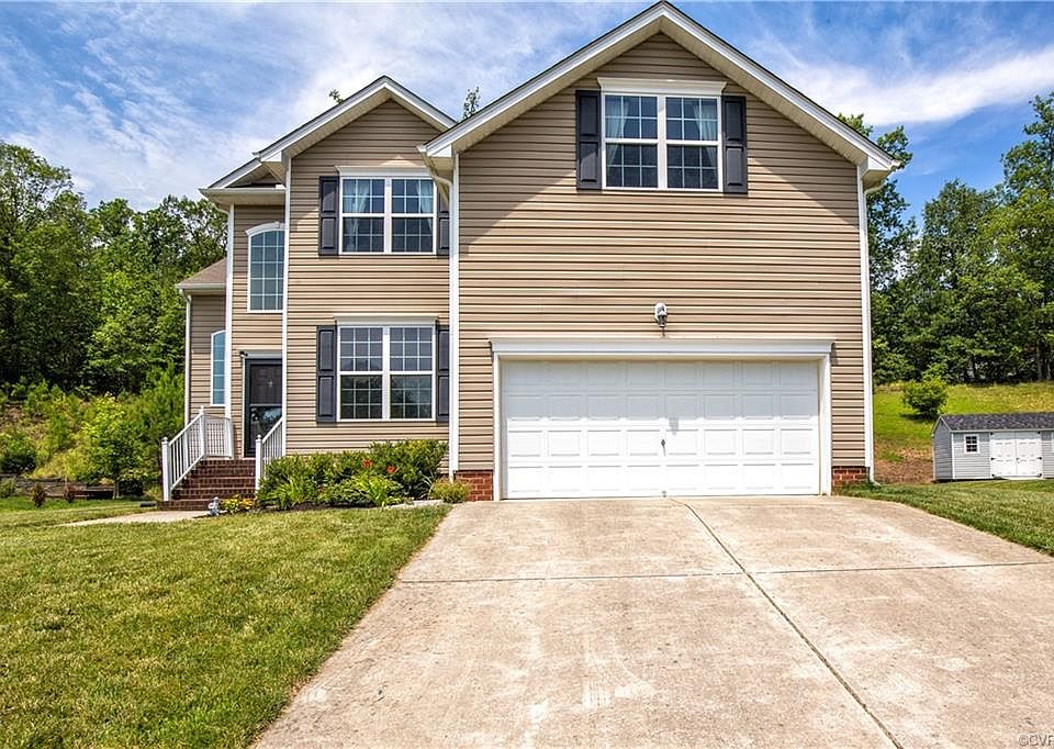 1st image of 13318 Rossington Pl