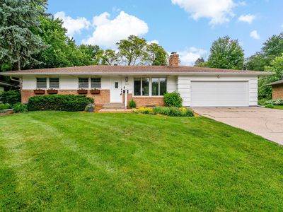 5104 Duggan Plz, Edina, MN, 55439