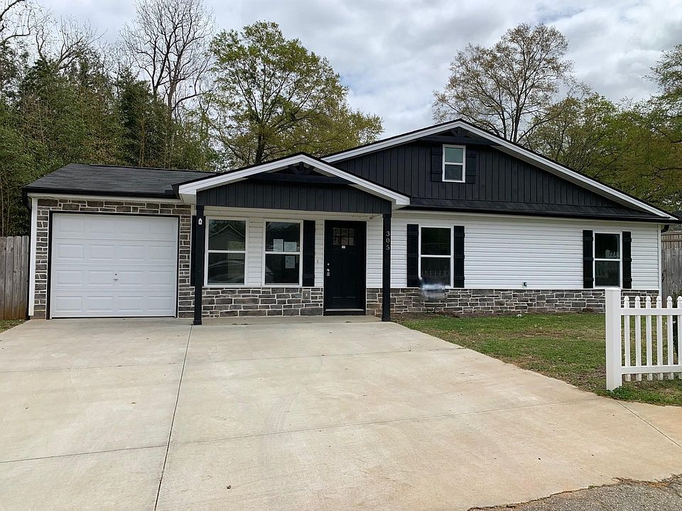 1st image of 305 S Lee St