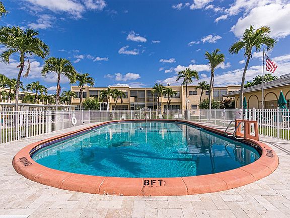 2nd image of 1250 Atlantic Shores Boulevard #115