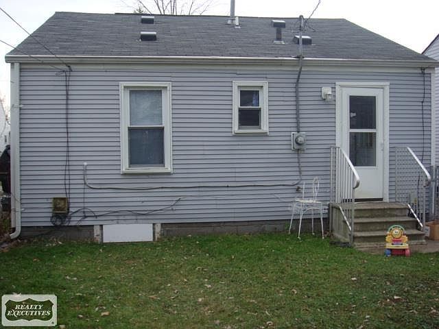 22605 Heussner Ave Warren MI 48089 MLS 50134137 Zillow