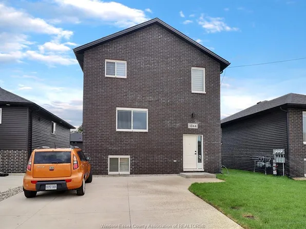 1844 Meighen Rd, Windsor, ON N8W 4B6