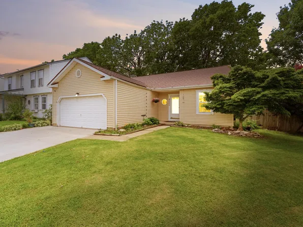 4285 Oakwind Dr, Columbus, OH 43207