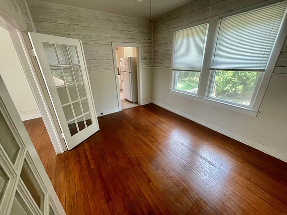 4th image of 2634 North St