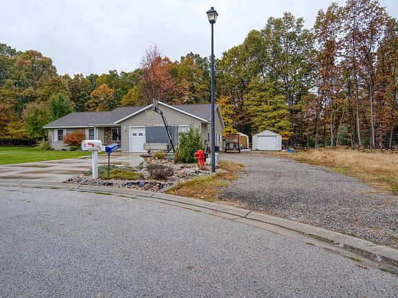 4th image of 5281 Jackson Ct