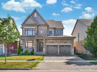 52 Tremaine Dr, Kitchener, ON N2A4L7