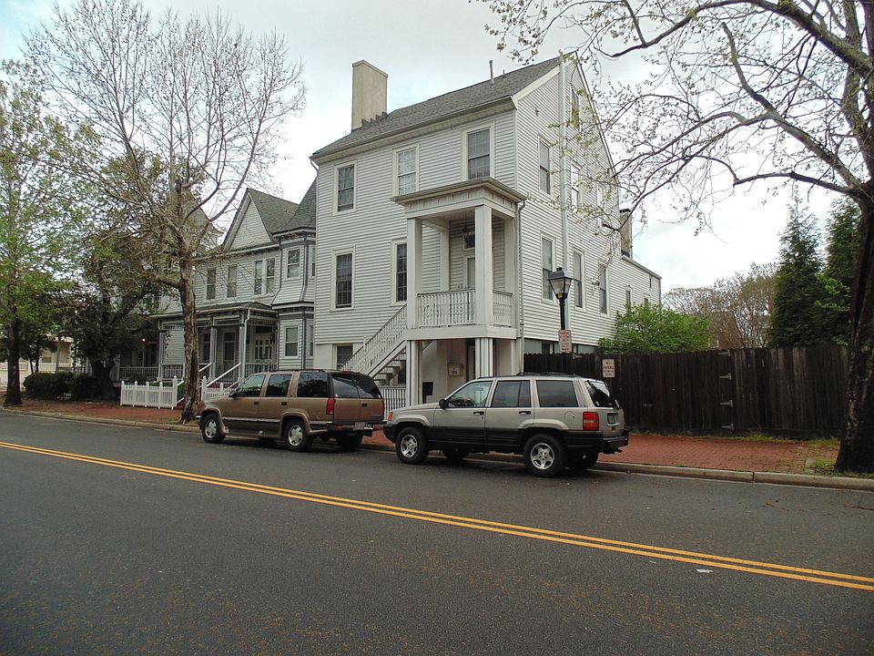 1st image of 426 430 South Street