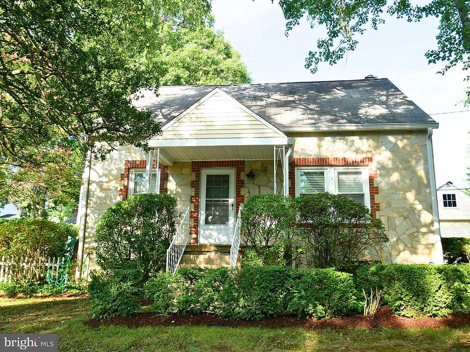 2nd image of 6309 Naval Ave
