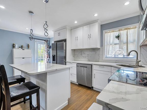 5th image of 259 N Rutherford Avenue
