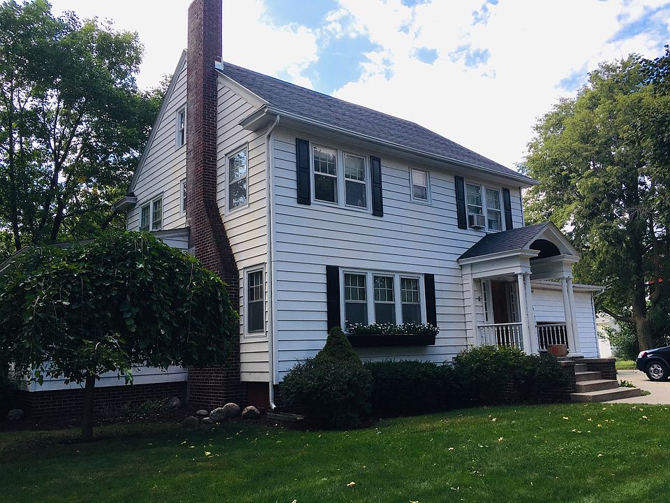 Front of house