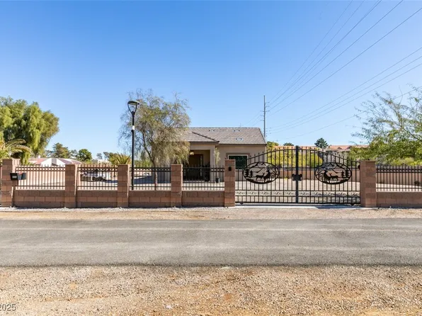 6094 S Lamb Blvd, Paradise, NV 89120