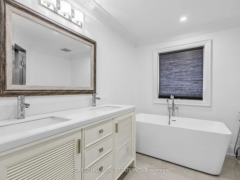 33 Warlock Cres — Photo 19