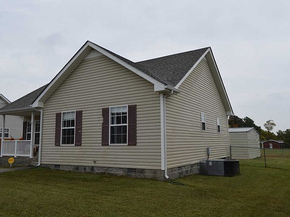 4th image of 441 Caney Ln