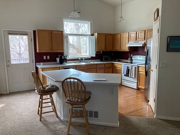 5th image of 311 Harvest Point Dr
