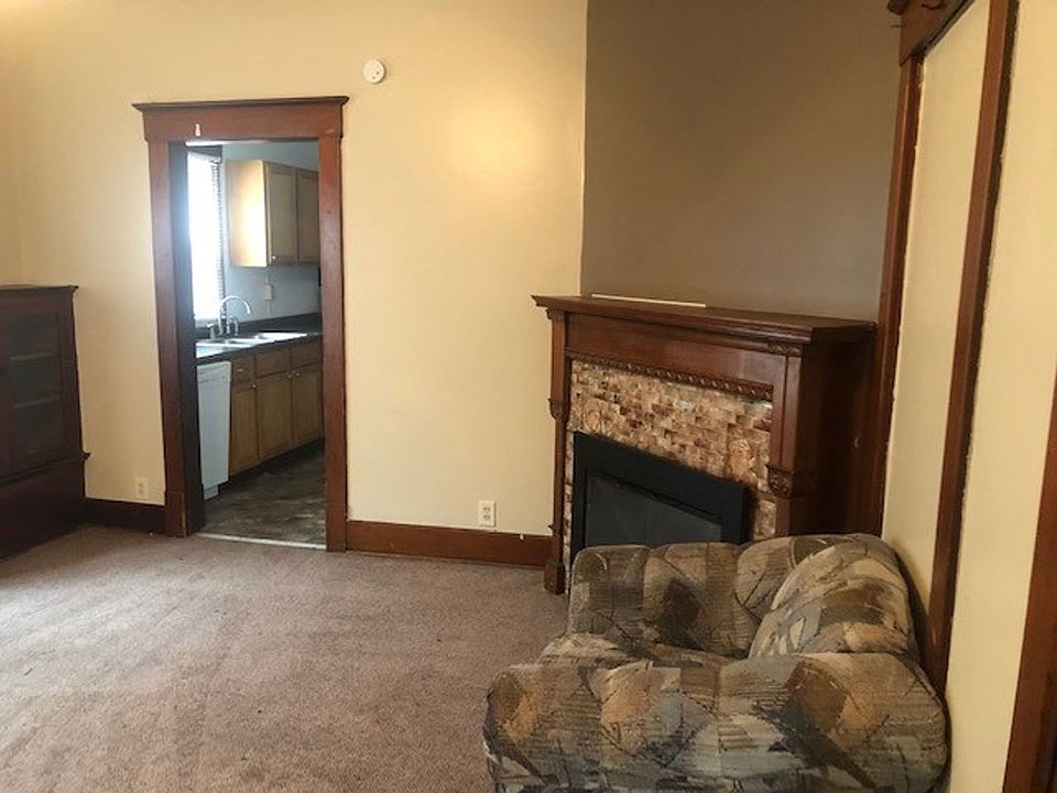 1st image of 702 E Green St #226