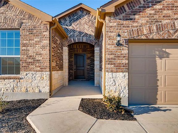 3rd image of 101 Gentry Creek Ln