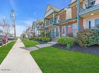 207 13th Ave APT 7, Belmar, NJ 07719
