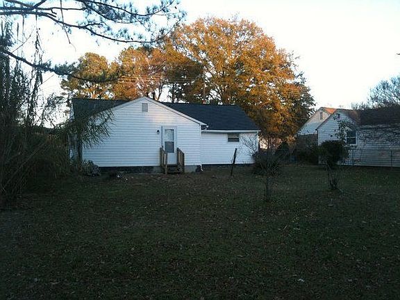 3rd image of 41 Jordan Dr