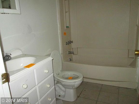 5th image of 22024 Gloucester Ct #A-5