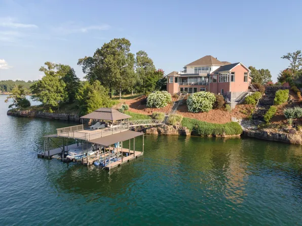131 Bluff Pointe Dr, Arley, AL 35541