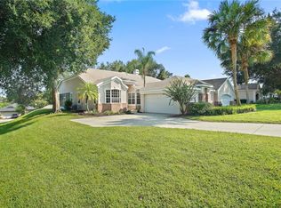 6236 Topsail Rd, Lady Lake, FL 32159