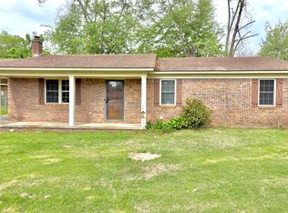 209 Meadow Ln, New Albany, MS 38652
