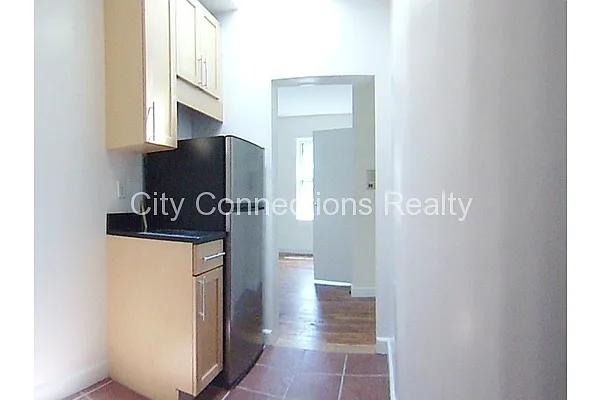 Rented by City Connections Realty | media 25