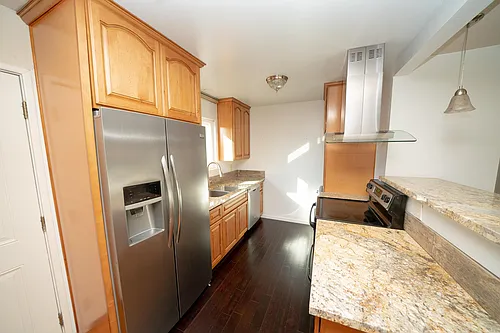 3811 Kroy Way Photo 1