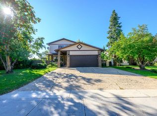 9905 N 75th Ave, Grande Prairie, AB T8V 4X2