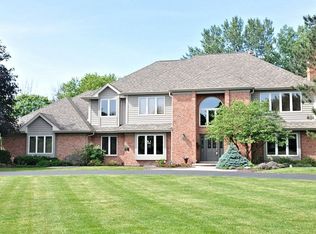 6 Champlain Rd, South Barrington, IL 60010