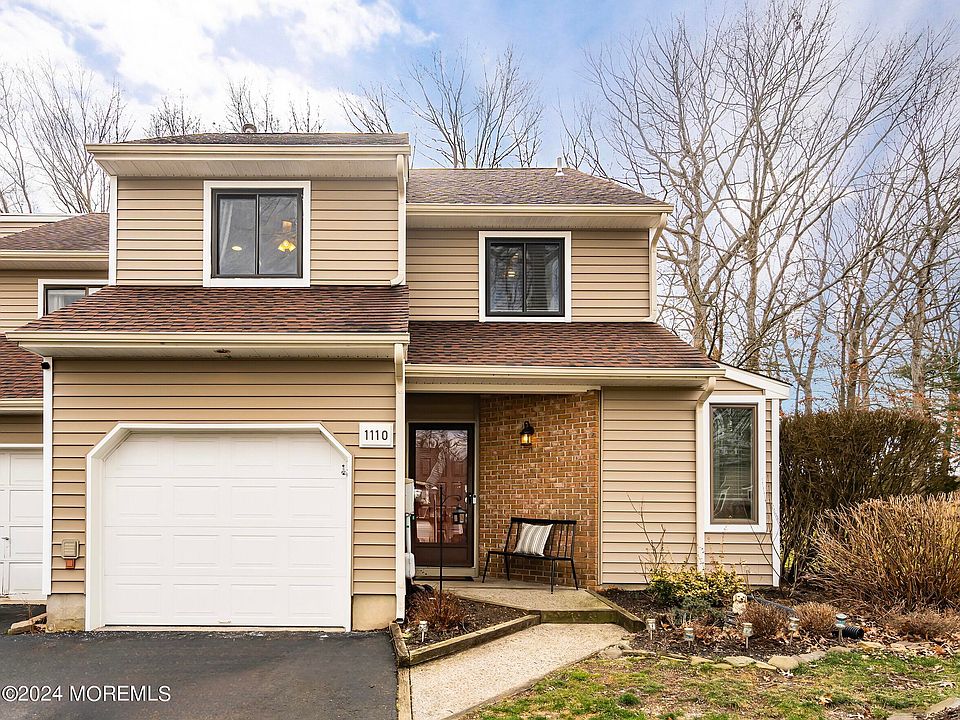 1st image of 1110 Meadowbrook Court