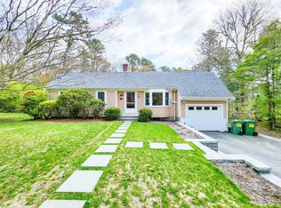 88 Five Corners Rd, Centerville, MA 02632