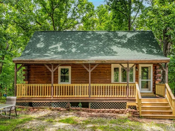 100 Roberts Dr, Hillsboro, MO 63050