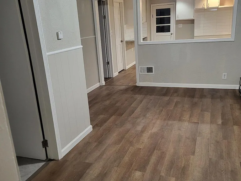 6 Westmoreland Rd #1 — Photo 9