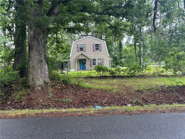 4869 Sondej Ave, Chesapeake, VA 23321