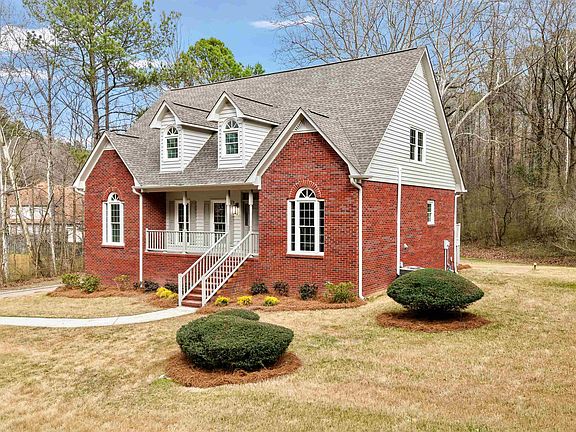 2nd image of 6298 Canterbury Rd