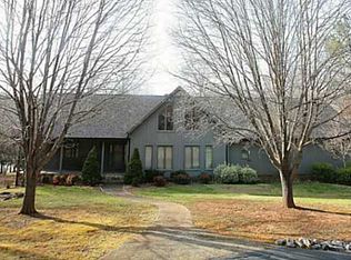 525 Abby Ln, Asheboro, NC 27205