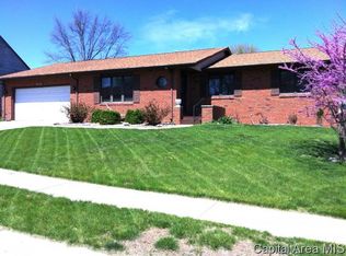 2525 Raleigh Rd, Springfield, IL 62704