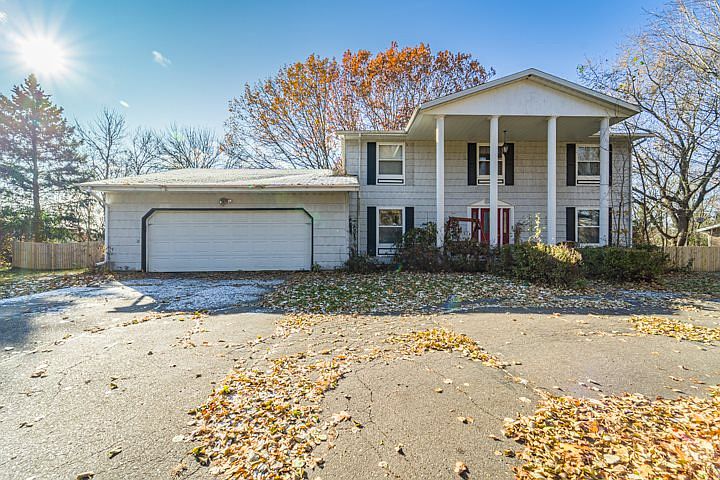1st image of 1119 Nina Ave