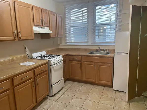 437 Cambridge St #7A, Allston, MA 02134