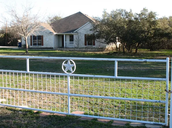 144 Sundance Trl, Liberty Hill, TX 78642