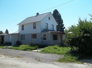 610 2nd Ave E, Eureka, MT 59917
